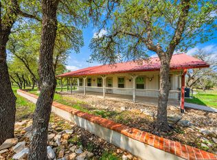 563 J B Road, Harper, TX 78631