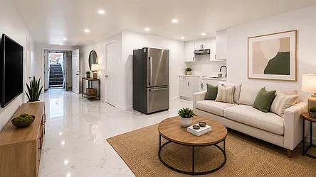 1027 Beach 19th Street, #B