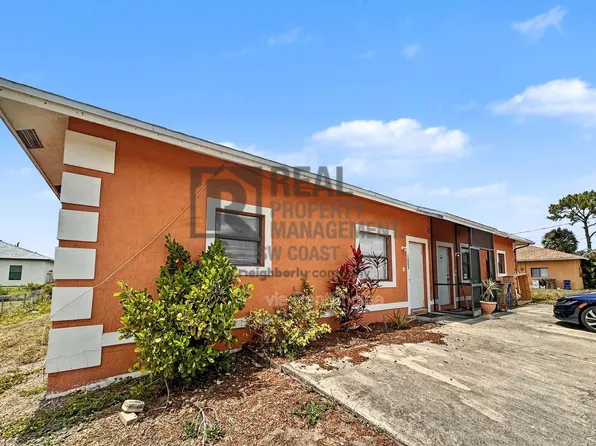 1043 Abrams Blvd, Lehigh Acres, FL 33971