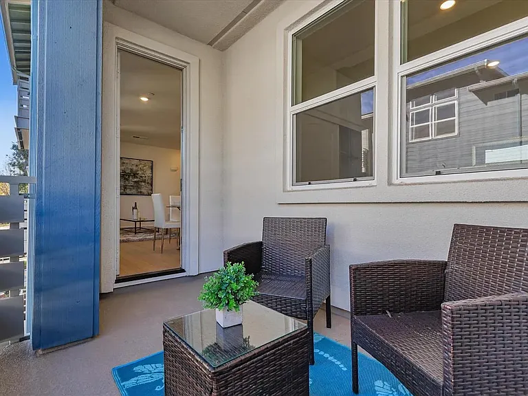 379 Lundy Pl — Photo 29