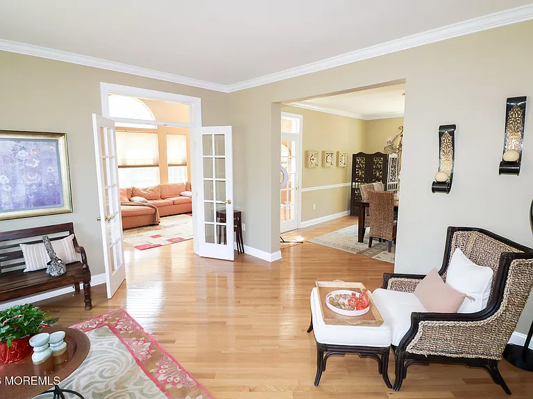 10 Emily Rd — Photo 9