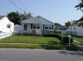711 W Shore Dr, Brigantine, NJ 08203