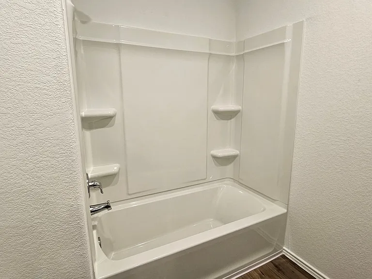 414 Bass Dr — Photo 23