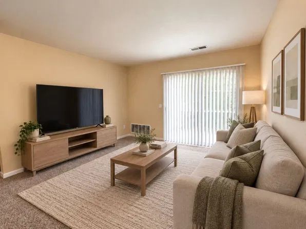 Eaglebrook Apartments