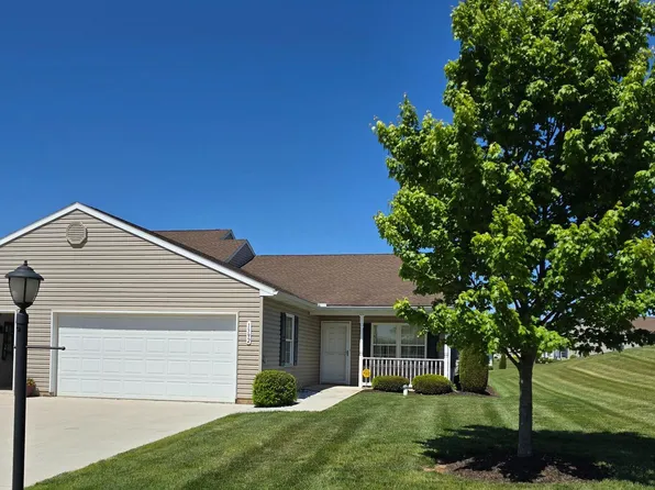 1392 Chami Dr #180, Spring Grove, PA 17362