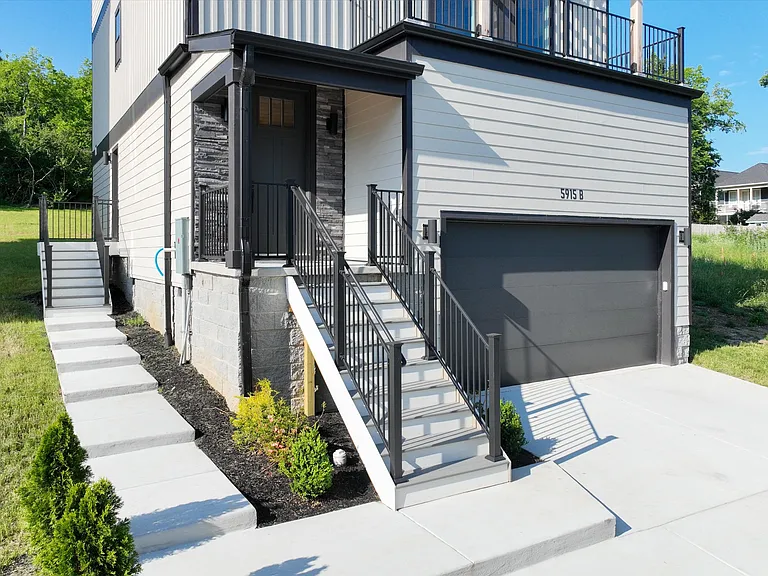 5915 Maxon Ave #B — Photo 7