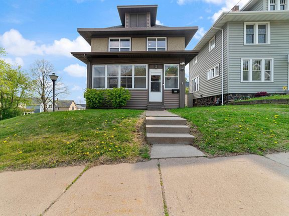 2nd image of 601 N 22nd Ave W