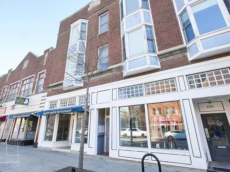 650-668 N. High Street / 10-26 E. Russell — Photo 2
