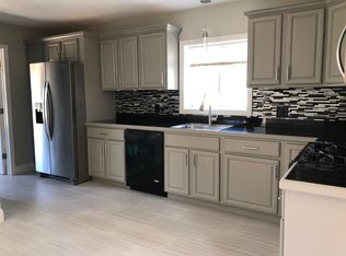 28 Paris St #2B, Everett, MA 02149