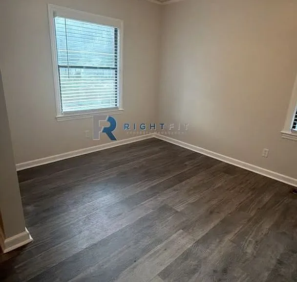 2314 Avalon Rd — Photo 6