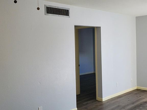 2nd image of 1799 Highland Ave E #E-100