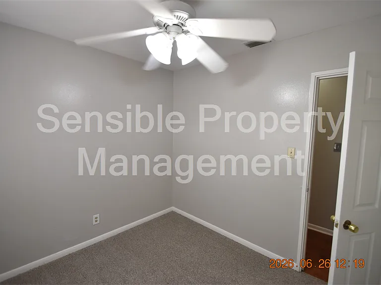 4414 W Wyoming Ave — Photo 21