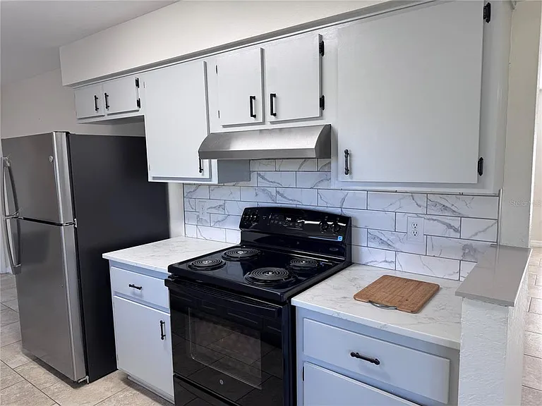 15144 SW 27th Ct — Photo 4