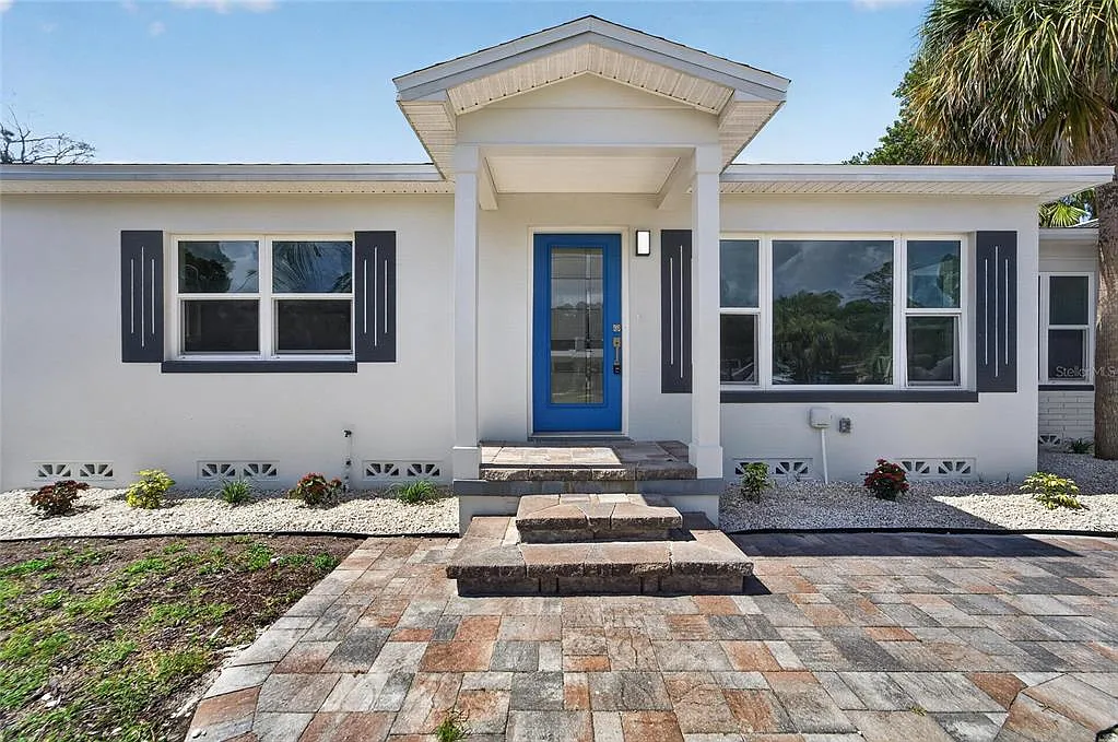 3 bed, 3.5 bath, 1779 sqft, $3,800 — Photo 4