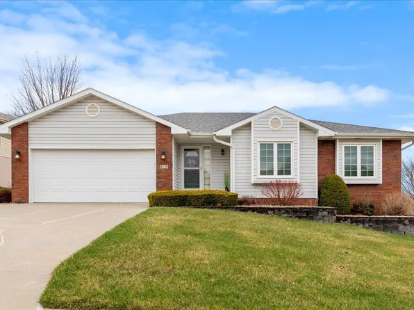 410 Cloverdale Dr, Council Bluffs, IA 51503
