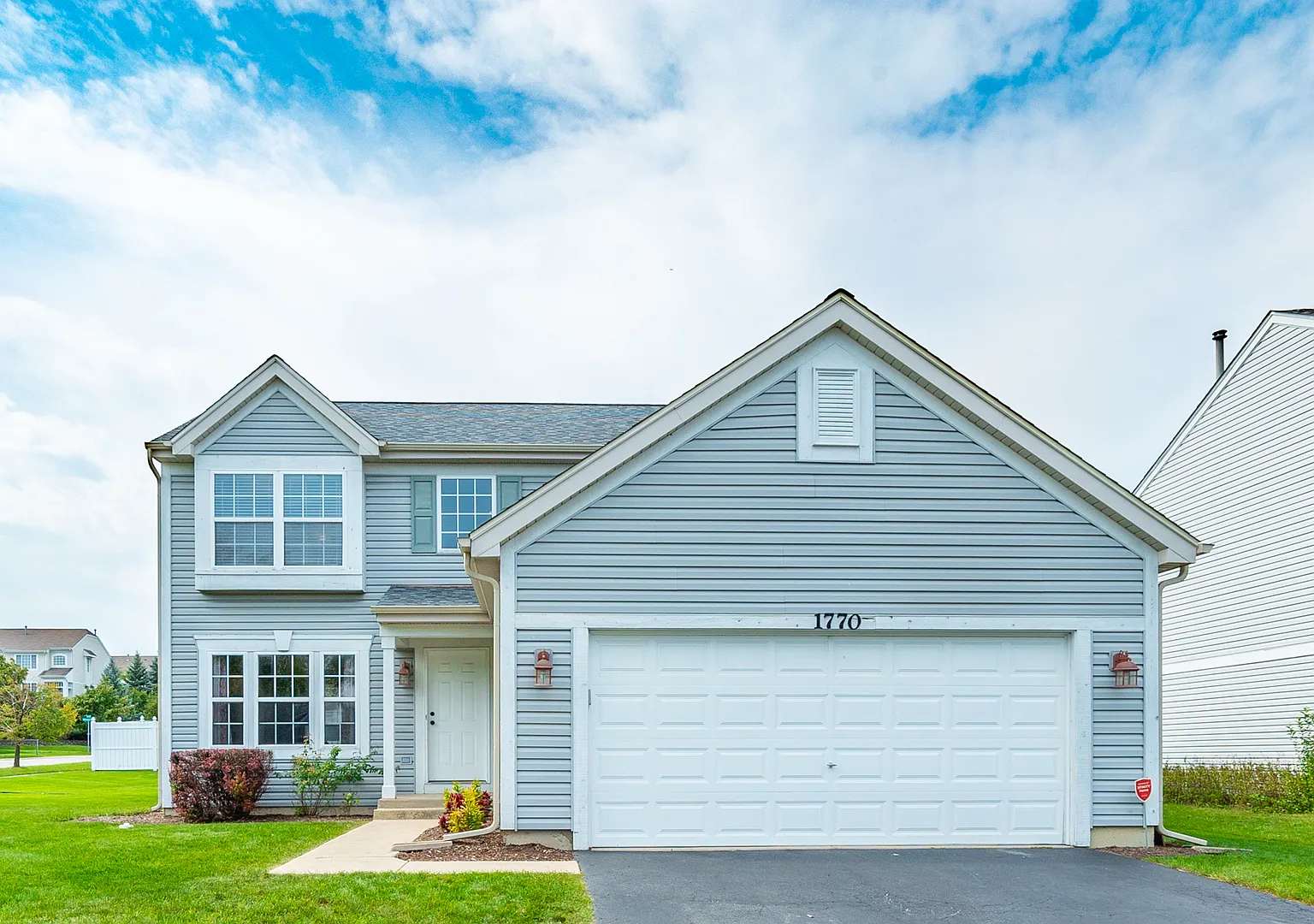 3 bed, 3.5 bath, 2100 sqft, $3,550 — Photo 1