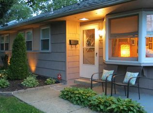 27 Oak Ave, Bellmawr, NJ 08031