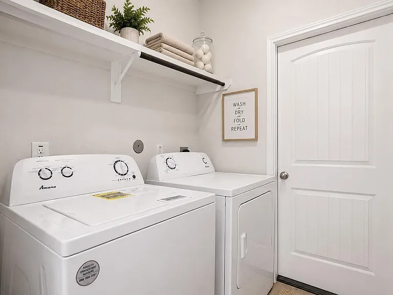 8018 Fijian Cypress Dr — Photo 26