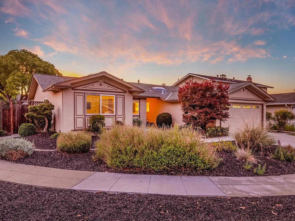 1st image of 1133 Del Cambre Dr