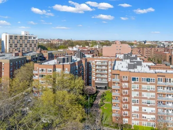 9201 Shore Road image 6 of 15