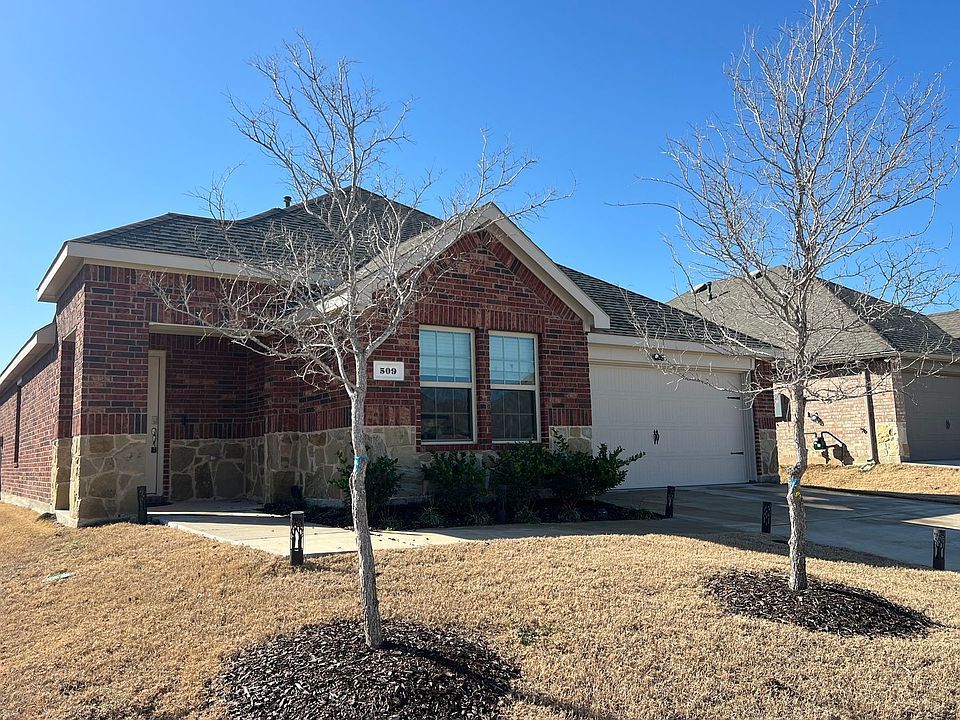 1st image of 509 Calm Springs Dr