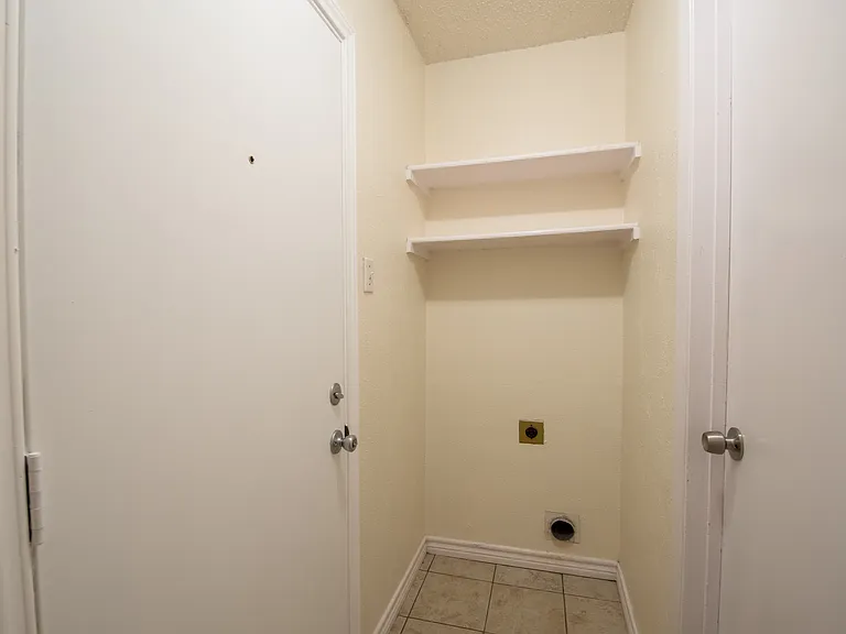 2513 Trailridge Dr — Photo 29