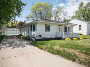 540 E End Ave, Evansdale, IA 50707