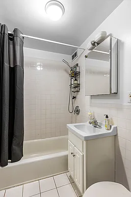 Rented by Compass | media 10