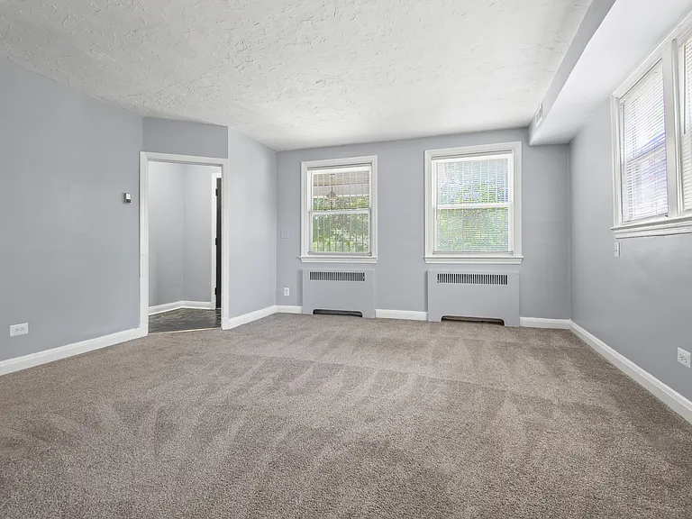 2600 N Longwood St #1 — Photo 15