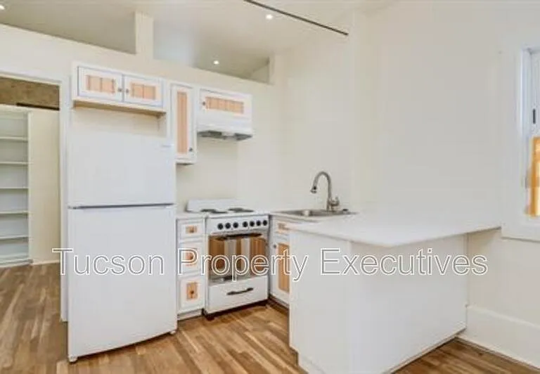 85 W Simpson St — Photo 4