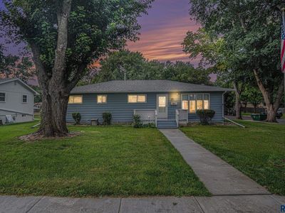 521 N Liberty Ave, Madison, SD, 57042
