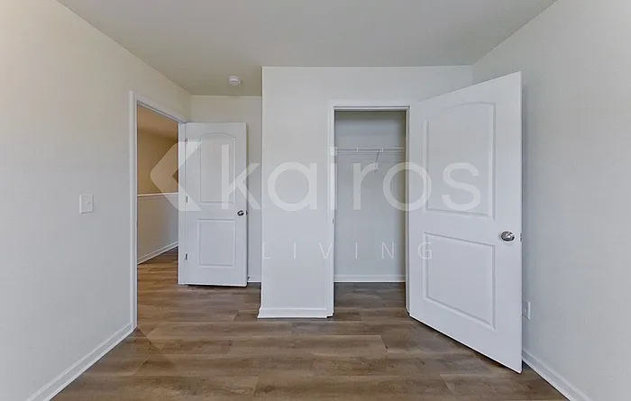 348 Waterfall Rd — Photo 18