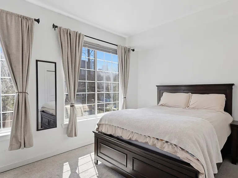 1113 Lemon St #TOWNHOUSE — Photo 11