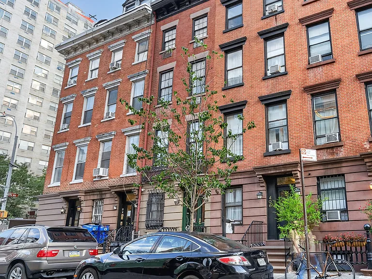 406 W 22nd St #5R — Photo 9