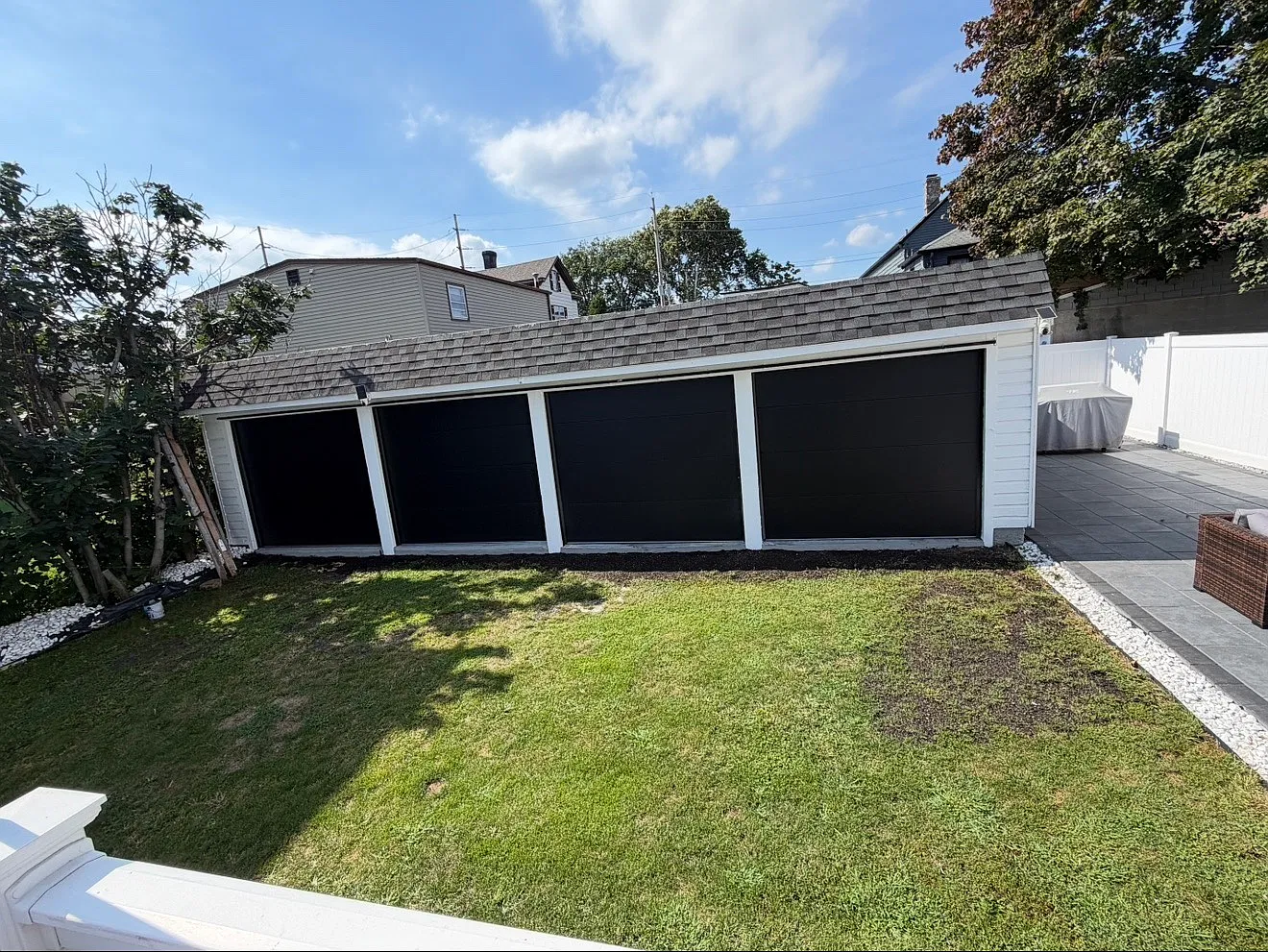 2 bed, 1200 sqft, $3,600 — Photo 2