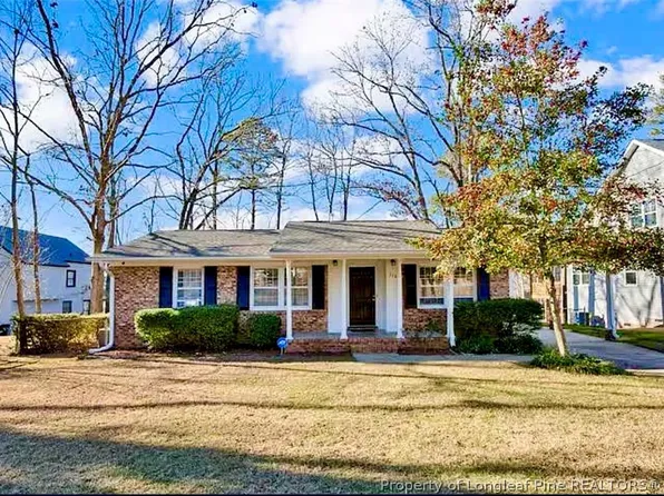 338 Lansdowne Rd, Fayetteville, NC 28314
