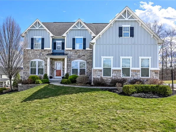 1019 Pleasant Ridge Dr, Mars, PA 16046