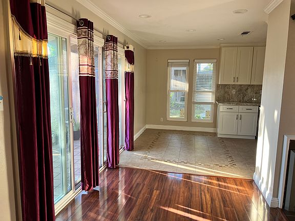 3rd image of 21104 White Fir Ct