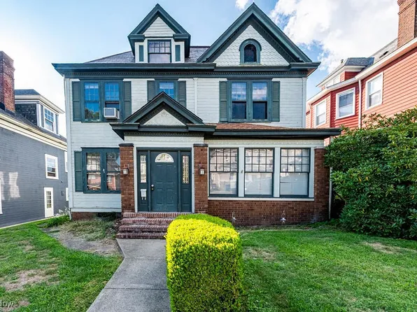 329 Thompson Ave, East Liverpool, OH 43920