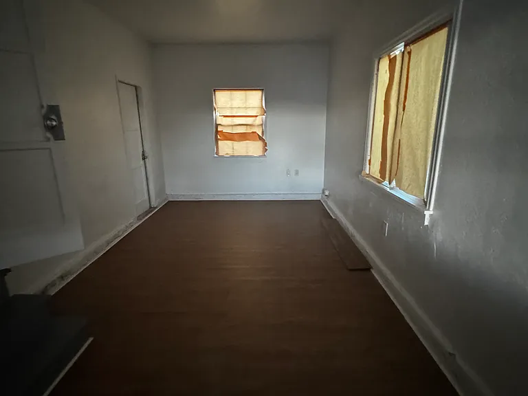 9009 Bascom St — Photo 5