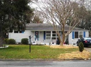 37 Eastmoreland Dr, Hampton, VA 23669