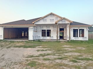 105 Elmo Brundrett Dr, Rockport, TX 78382