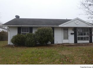 2200 Ramsey Rd, Springfield, IL 62702