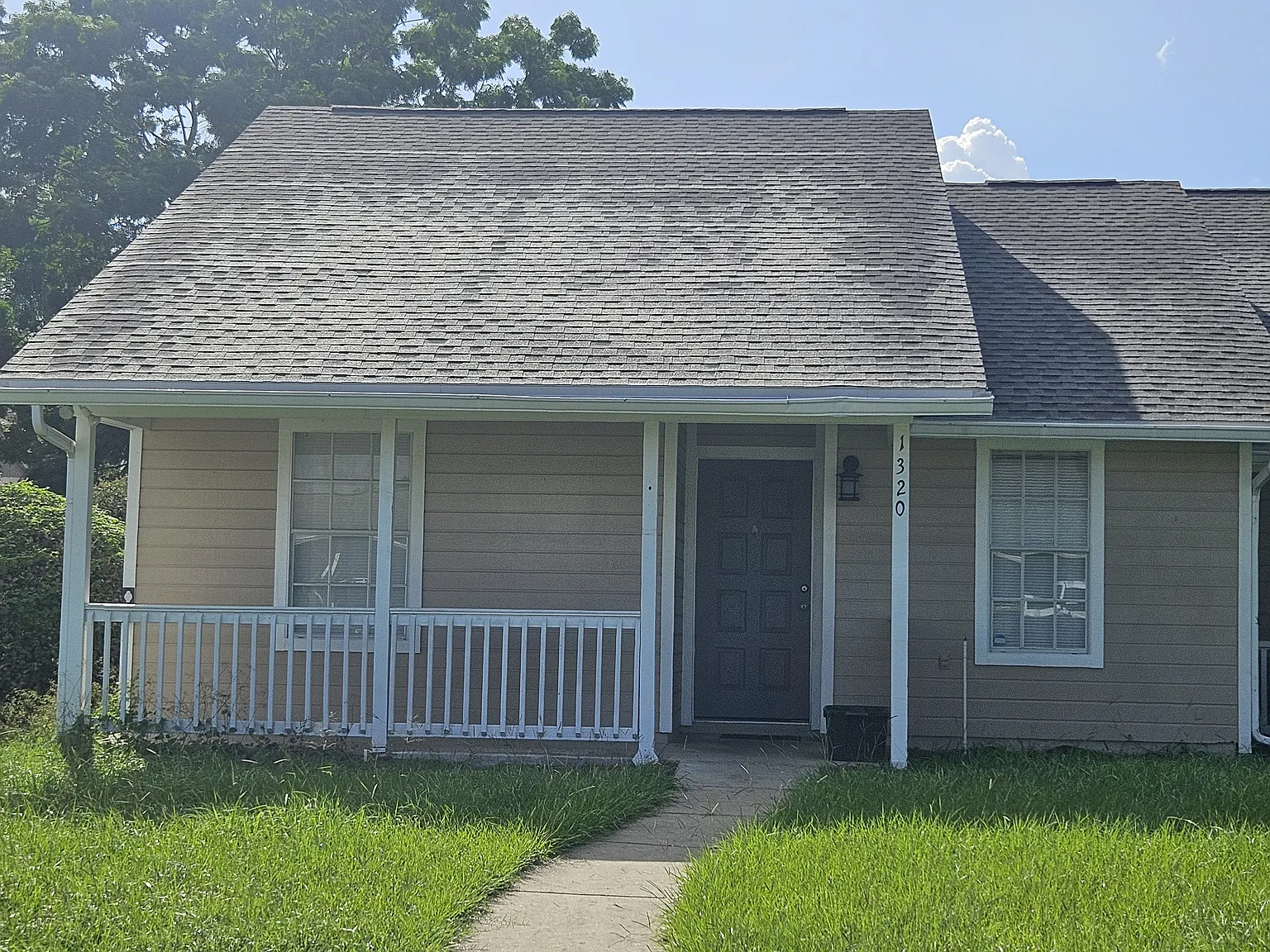 2 bed, 905 sqft, $1,500 — Photo 1