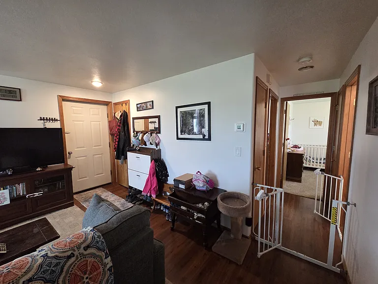 16479 Frontage Rd #B — Photo 15