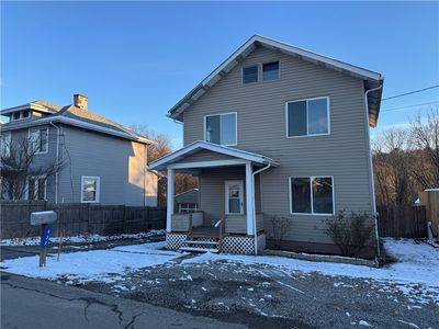 637 Memorial Dr, New Kensington, PA, 15068