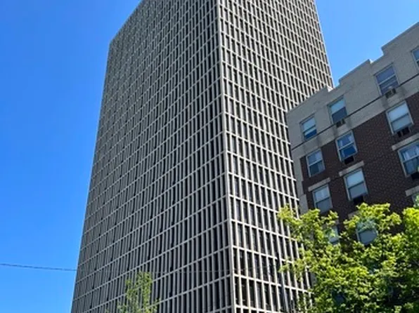 6700 S South Shore Dr APT 24C, Chicago, IL 60649