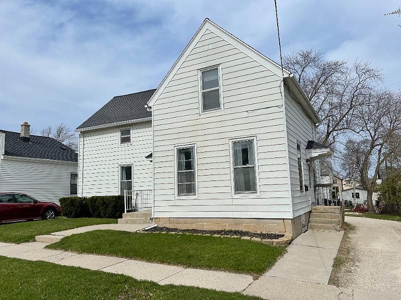 1st image of 710 Detroit St #A