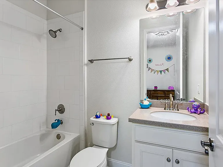 464 Park Forest Dr — Photo 22