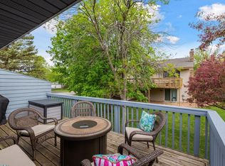 11307 Vessey Cir, Bloomington, MN 55437